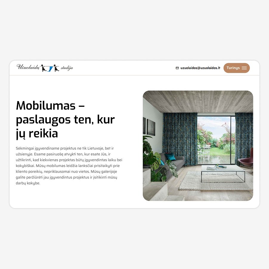 Užuolaidų studijos desktop svetainė su antrašte ‘Mobilumas – paslaugos ten, kur jų reikia’ ir interjero nuotrauka su užuolaidomis